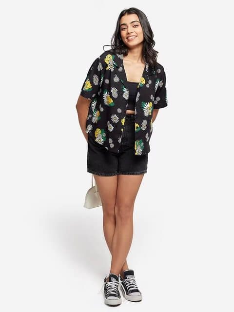 Tweety Bird Daisy Print Relaxed Resort Shirt - Black Floral Button - Down Legacy Boutiques Legacy Boutiques
