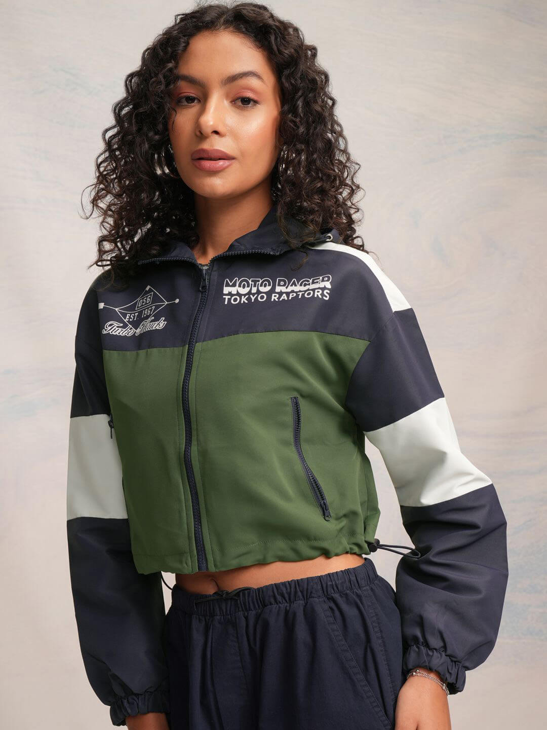 Womens Colourblocked Printed Crop Zip Up Jacket