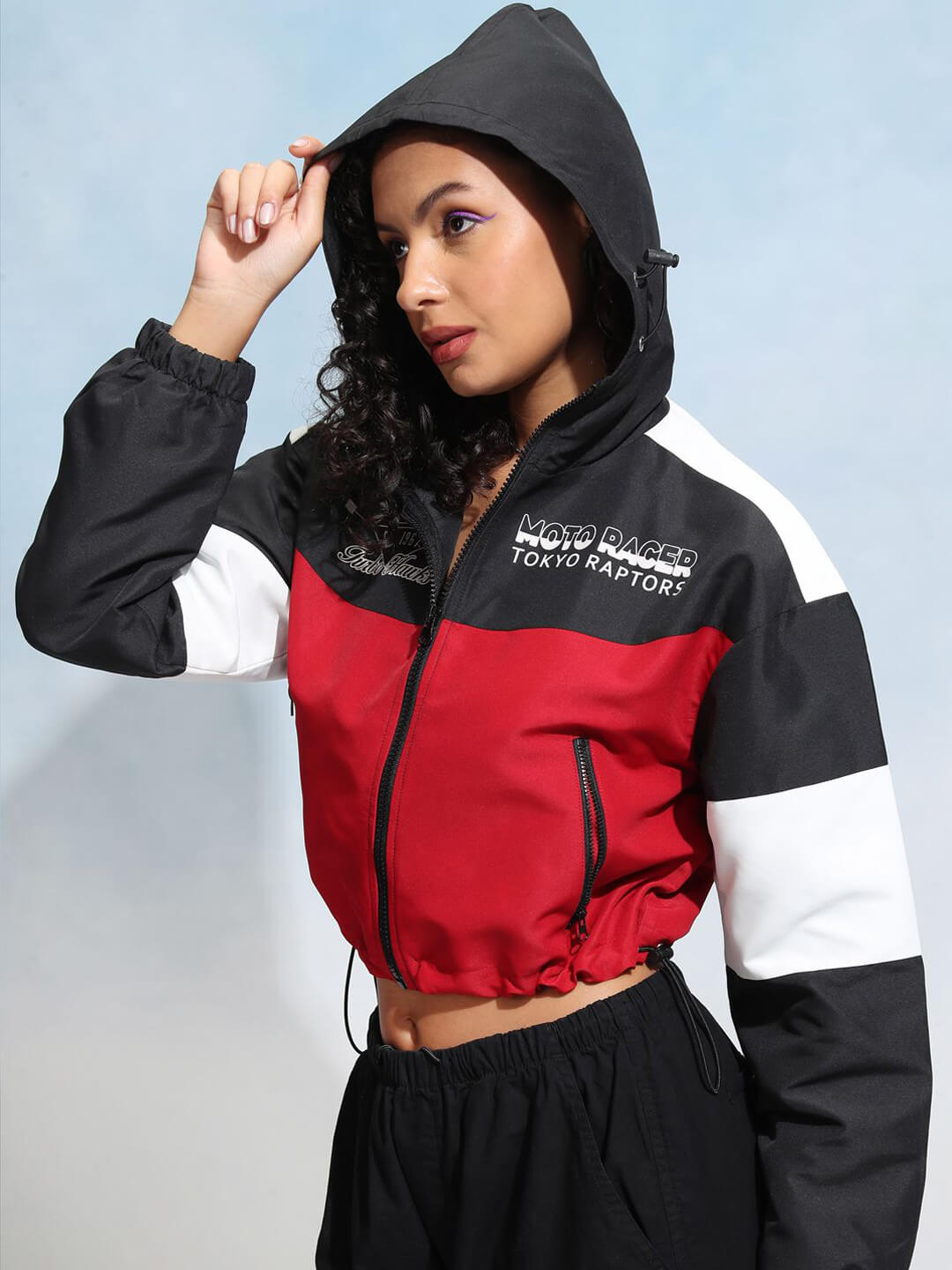 Womens Colourblocked Printed Crop Zip Up Jacket