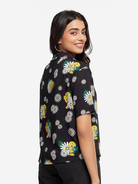 Tweety Bird Daisy Print Relaxed Resort Shirt - Black Floral Button - Down Legacy Boutiques Legacy Boutiques